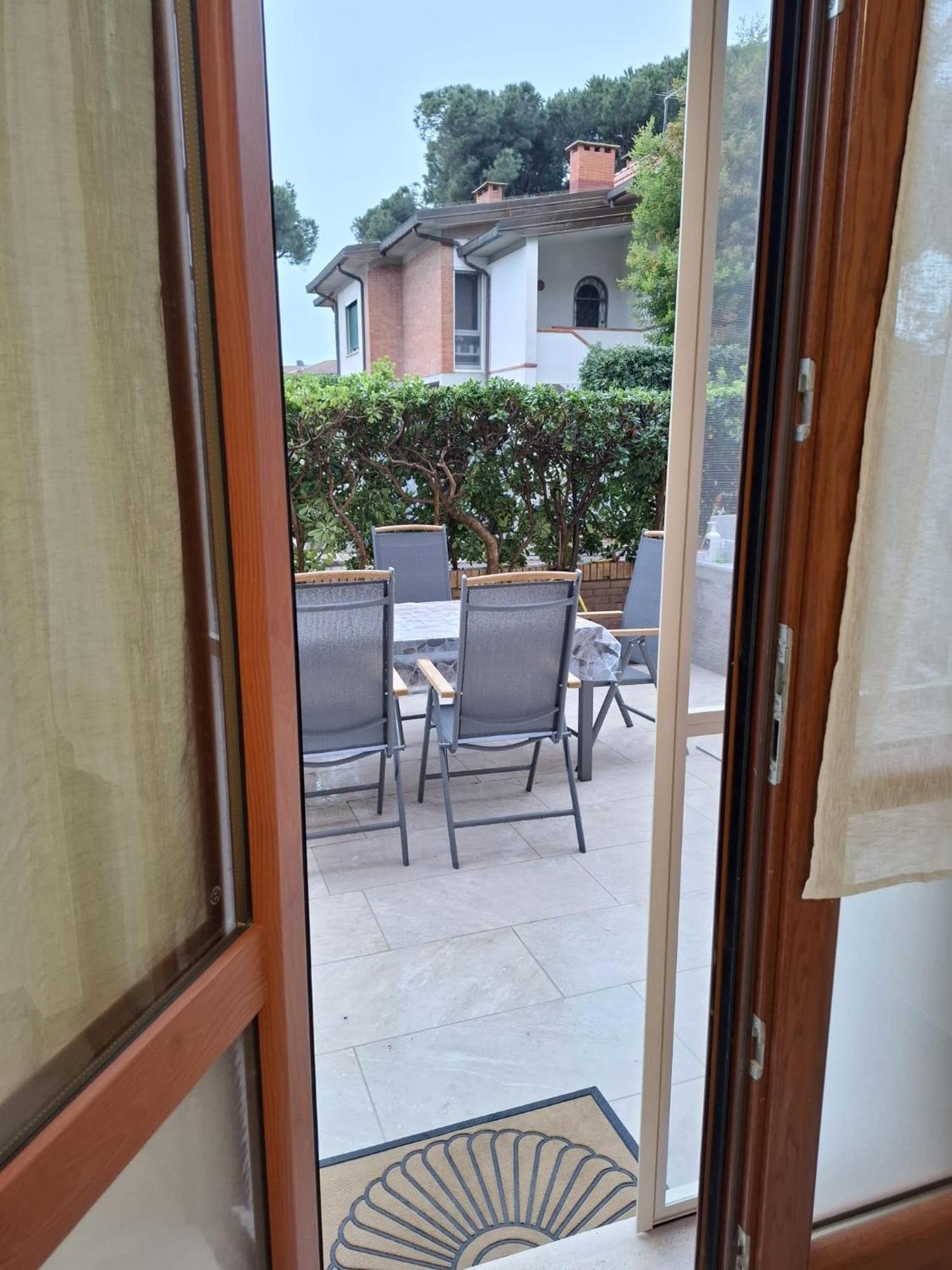 Casa Del Sole Apartments With Garden Marina Di Pisa Exterior photo